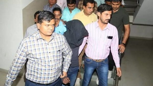 ट्रायल कोर्ट के डेथ वॉरंट पर सुप्रीम कोर्ट ने रोक लगाई