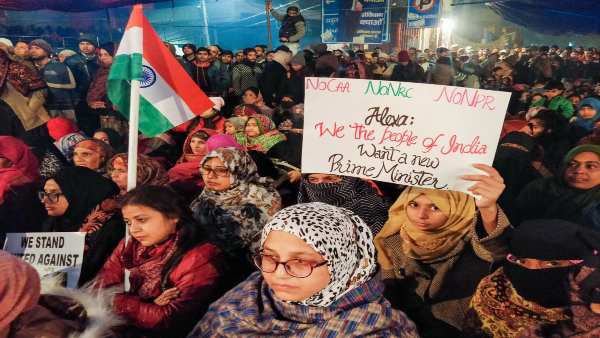 जिद छोड़कर अमित शाह से मिलने को हुए हैं तैयार