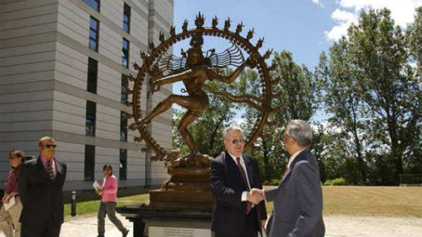 शिव की मूर्ति पर जताई गई थी आपत्ति