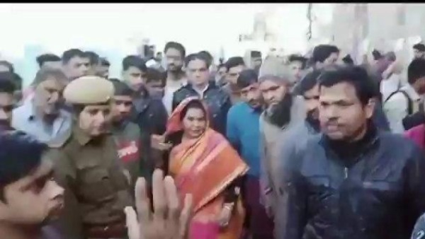 गैस लीकेज की वजह से फटा सिलेंडर
