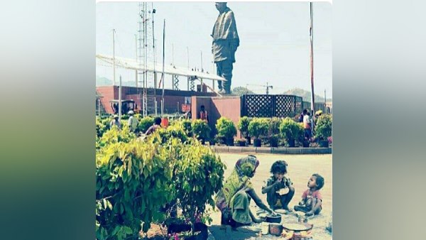 अहमदाबाद से 200 किमी है इसकी दूरी