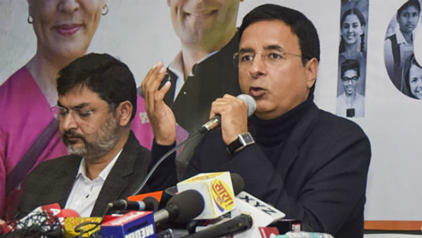 ट्रंप की यात्रा पर पीएम मोदी से कांग्रेस के 5 सवाल