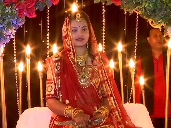 बचपन से ही किताबें पढ़ने की शौकीन है किन्नरीबा