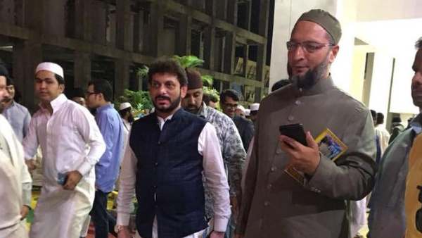 वारिस पठान का बयान, waris pathan speech, asaduddin owaisi, waris pathan, aimim, असदुद्दीन ओवैसी, एआईएमआईएम, वारिस पठान वारिस पठान का बयान, waris pathan speech, asaduddin owaisi, waris pathan, aimim, असदुद्दीन ओवैसी, एआईएमआईएम, वारिस पठान