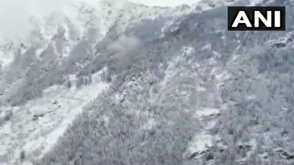 पहाड़ों पर बर्फबारी और मैदानी इलाकों में बारिश होने की संभावना