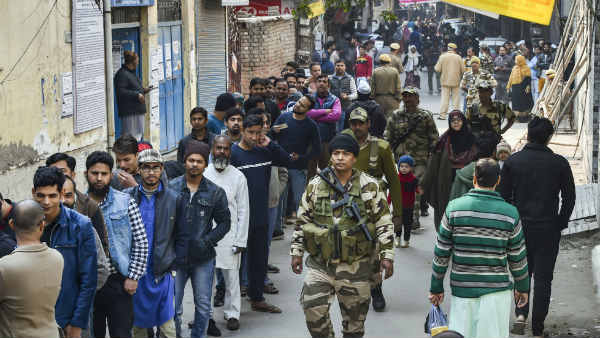 छात्रों पर पुलिस कार्रवाई के खिलाफ युवा-सर्वे