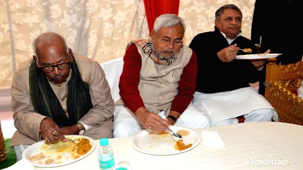 नीतीश का डोसा प्रेम