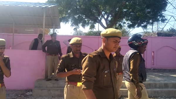 uttar pradesh sobhadra three dead body found in well uttar pradesh sobhadra three dead body found in well