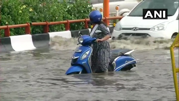 तेज हवाओं ने बढ़ाई सर्दी