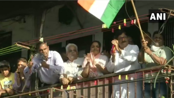 People come out on their balconies to clap and ring bells to express their gratitude to those providing essential services People come out on their balconies to clap and ring bells to express their gratitude to those providing essential services