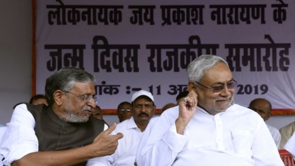 उपचुनाव में हार कर भी जीतते हैं नीतीश
