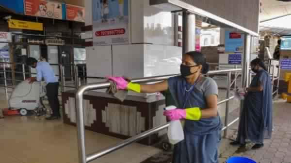 कोरोना पर विजय के लिए सभी को निभाना होगा अपना दायित्व कोरोना पर विजय के लिए सभी को निभाना होगा अपना दायित्व