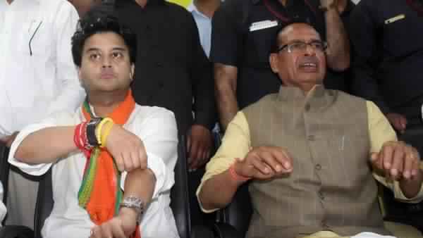 सिंधिया का “धैर्य” और शिवराज का “समय” सिंधिया का “धैर्य” और शिवराज का “समय”