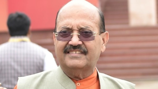 दुश्मनों पर साधा निशाना