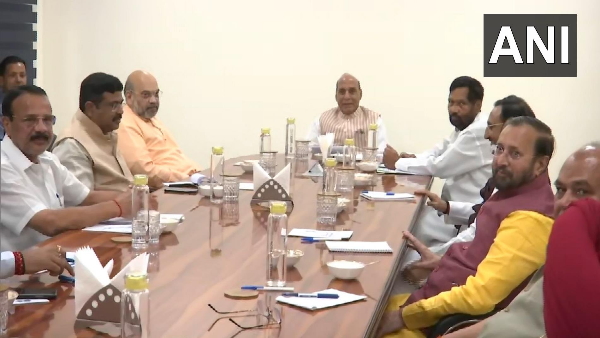 High level meeting of Union Ministers on COVID-19 review issues related to epidemic High level meeting of Union Ministers on COVID-19 review issues related to epidemic