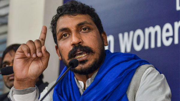 अखिलेश से कोई दिक्कत नहीं