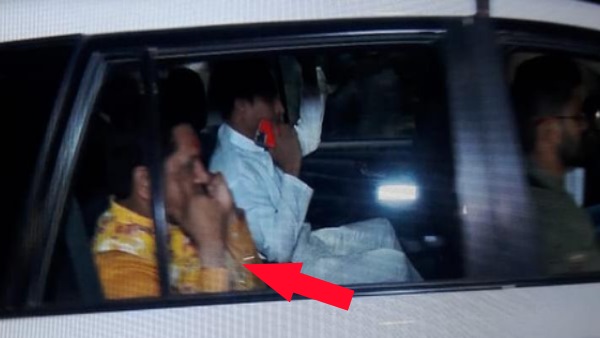 BJP MLA Narayan Tripathi reaches the residence of CM Kamal Nath in Bhopal BJP MLA Narayan Tripathi reaches the residence of CM Kamal Nath in Bhopal