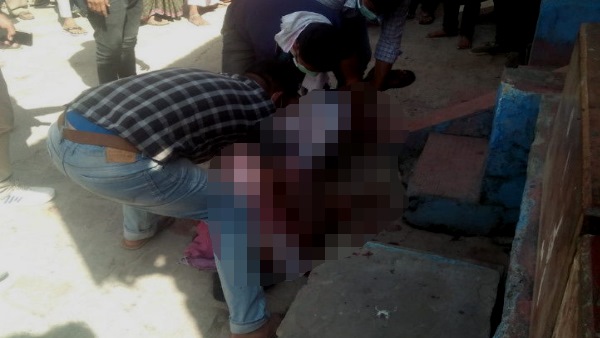 Bundi Man attacked on two sisters with knife one died Bundi Man attacked on two sisters with knife one died