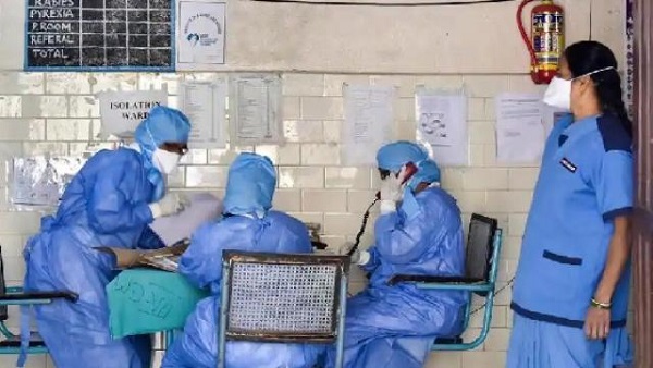 Coronavirus: case registered against persons who gathered at cochin airport in kerala Coronavirus: case registered against persons who gathered at cochin airport in kerala