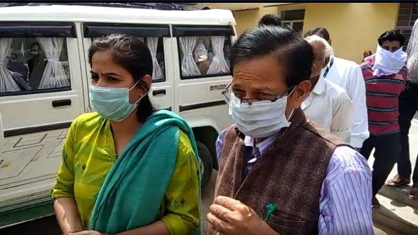 Dausa Medical employee Termination on Spreading Rumors about Corona Dausa Medical employee Termination on Spreading Rumors about Corona