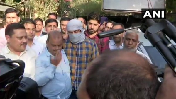 शाहरुख को शामली से गिरफ्तार किया गया था