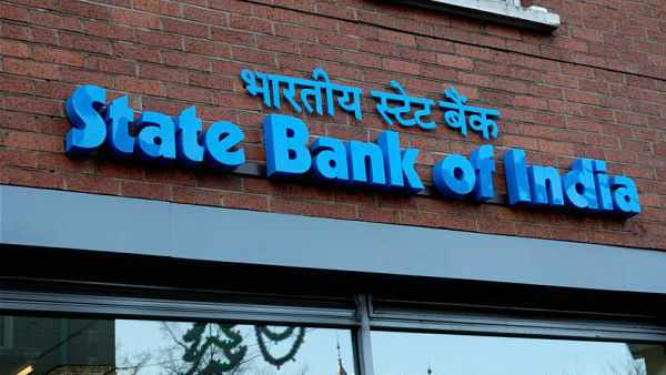 बैंक अधिकारियों के संघ ने बताया दुर्भाग्यपूर्ण, वित्त मंत्रालय ने कहा सही