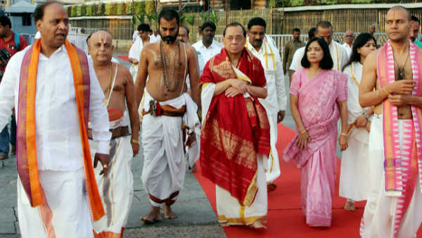 शपथ ग्रहण करने के बाद दूंगा जवाब