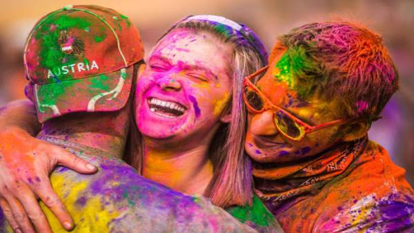 holi holi