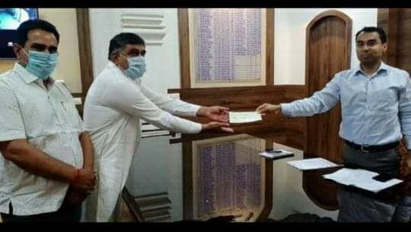 कोरोना को हराना है, कोई भूखा ना सोए