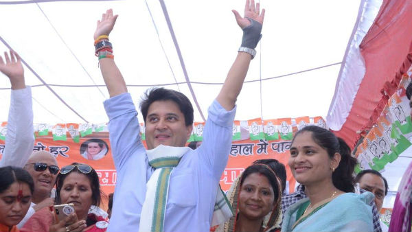 ज्योतिरादित्य सिंधिया ने रातों-रात नहीं लिया कांग्रेस छोड़ने का फैसला