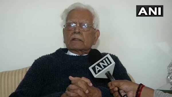 सिंधिया ने दिया कांग्रेस से इस्तीफा