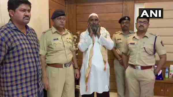 A man was taken into custody by Police yesterday in Jalgaon A man was taken into custody by Police yesterday in Jalgaon