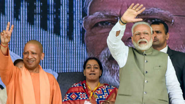 हर सोशल मीडिया प्लेटफॉर्म पर करोड़ो फॉलोअर्स