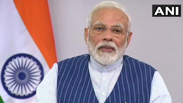 डॉक्टर और नर्सों के लिए भी की अपील