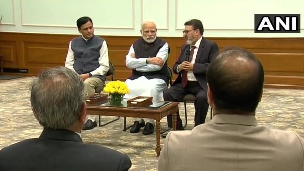 PM Modi met a 24 member delegation from Jammu & Kashmir’s Apni Party led by Altaf Bukhari PM Modi met a 24 member delegation from Jammu & Kashmir’s Apni Party led by Altaf Bukhari