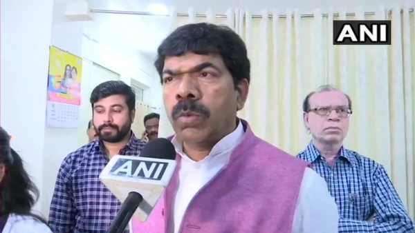 MP Independent MLA Pradeep Jaiswal contact BJP as soon as Kamal Nath resigned MP Independent MLA Pradeep Jaiswal contact BJP as soon as Kamal Nath resigned