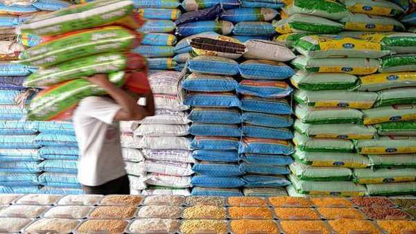 FCI और NAFED के पास है जरूरत से साढ़े तीन गुना अधिक अनाज