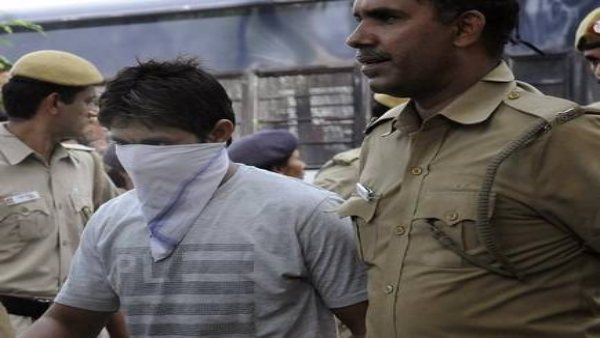 1 मार्च को दिल्ली कोर्ट ने दोषियों का तीसरा डेथ वारेंटर रद्द कर दिया था