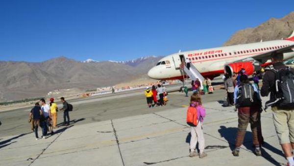 spread of COVID2019 india Ladakh admin orders that no commercial flights landing at Leh spread of COVID2019 india Ladakh admin orders that no commercial flights landing at Leh