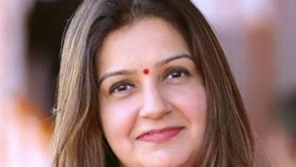 अच्छी अंग्रेजी बोलती हैं प्रियंका चतुर्वेदी: चंद्रकांत खैरे
