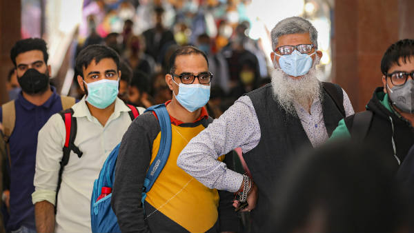 लगातार बढ़ती जा रही है संक्रमितों की संख्या