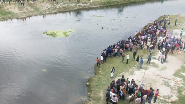 woman with children jumped into river four dead raebareli news woman with children jumped into river four dead raebareli news