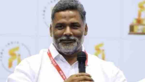 FIR registered against Jan Adhikar Party president Pappu Yadav for distributing masks FIR registered against Jan Adhikar Party president Pappu Yadav for distributing masks
