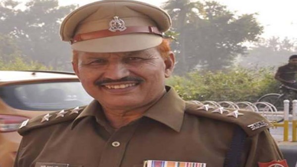 close aide of azam khan former co city Aale Hasan surrender in rampur court close aide of azam khan former co city Aale Hasan surrender in rampur court