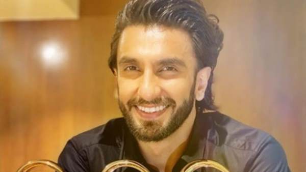 ranveer singh, bollywood, deepika padukon, actor ranveer singh, zee cine award, zee cine awards 2020, coronavirus, corona virus, audience, award function, tapsi pannu, badla, gully boy, mumbai, रणवीर सिंह, बॉलीवुड, दीपिका पादुकोण, अभिनेता रणवीर सिंह, जी सिने अवॉर्ड, जी सिने अवॉर्ड 2020, जी सिने अवॉर्ड्स 2020, गली बॉय, बदला, तापसी पन्नू, कोरोना वायरस, कोरोनावायरस, दर्शक ranveer singh, bollywood, deepika padukon, actor ranveer singh, zee cine award, zee cine awards 2020, coronavirus, corona virus, audience, award function, tapsi pannu, badla, gully boy, mumbai, रणवीर सिंह, बॉलीवुड, दीपिका पादुकोण, अभिनेता रणवीर सिंह, जी सिने अवॉर्ड, जी सिने अवॉर्ड 2020, जी सिने अवॉर्ड्स 2020, गली बॉय, बदला, तापसी पन्नू, कोरोना वायरस, कोरोनावायरस, दर्शक