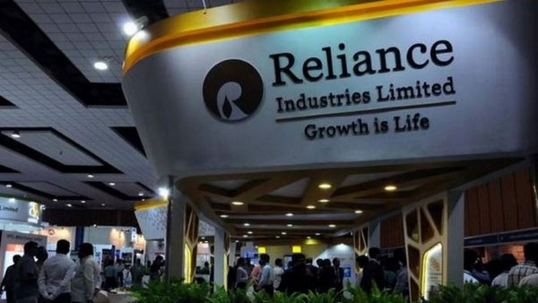 Reliance enhancing its capacities to produce one lakh face masks per day Reliance enhancing its capacities to produce one lakh face masks per day