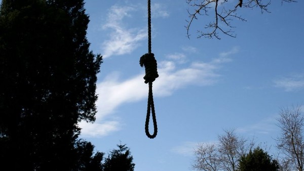 debt ridden farmer hangs himself to death in front of bank in saharanpur debt ridden farmer hangs himself to death in front of bank in saharanpur