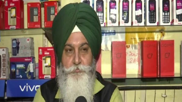 बाप-बेटे ने बचाई 60 से ज्यादा बेगुनाहों की जान
