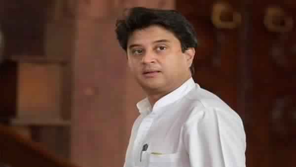 सिंधिया का “धैर्य” और शिवराज का “समय” सिंधिया का “धैर्य” और शिवराज का “समय”
