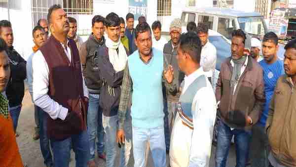 RJD leader Sanjay Manjhi shot dead in Siwan RJD leader Sanjay Manjhi shot dead in Siwan